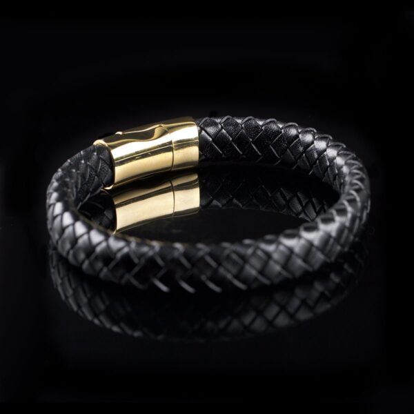 Photo of Braided leather bracelet