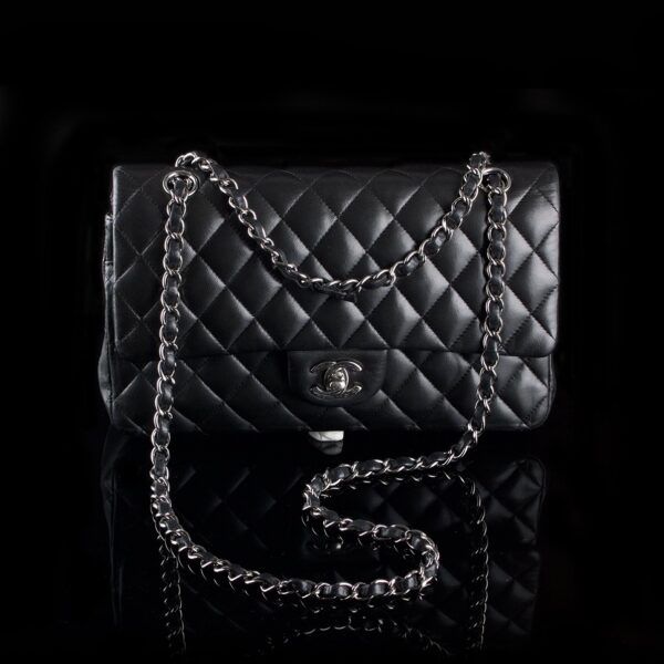 Photo of Chanel shoulder bag model Medium Double Flab