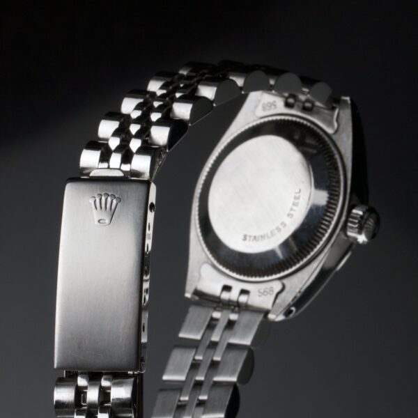 Foto af elegant Rolex dameur, Date, hvidguld og stål