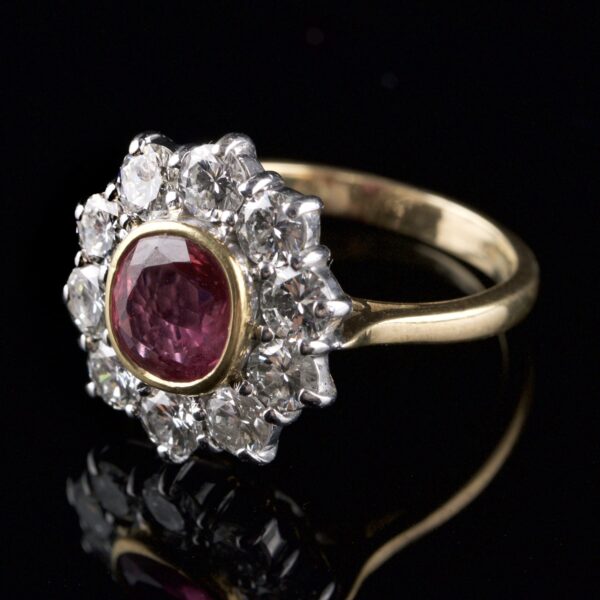 Photo of rosette ring 1 pink sapphire 10 diamonds