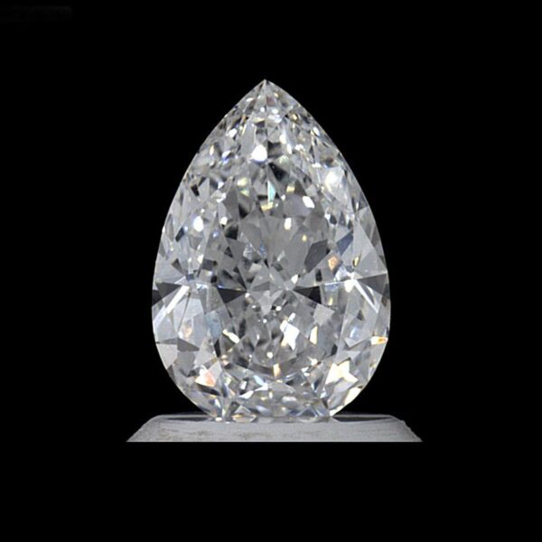 Photo of pear shaped diamond 1.11 Carat