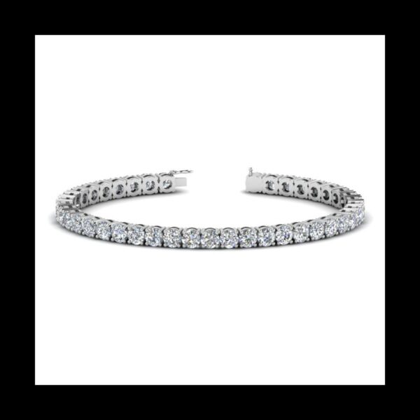Photo of diamond tennis bracelet 10ct white gold