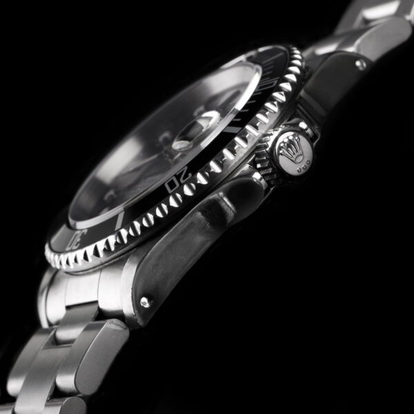 Photo of Watch Rolex Submariner 16610 steel black dial
